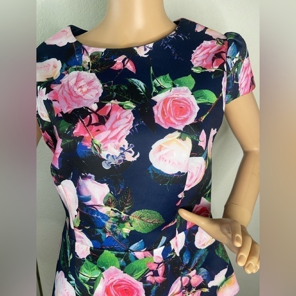 𝅺BETSY Johnson floral peplum sleeveless top size 14 EUC - Picture 10 of 10